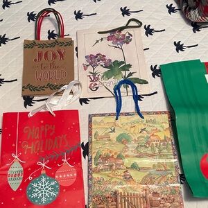 Holiday Gift Bags Set - Multicolor